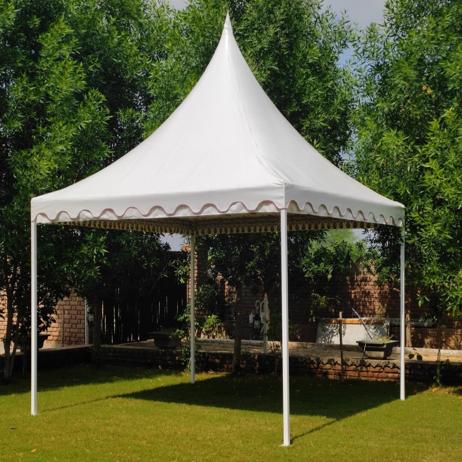 White Pagoda 10 x 10 ft